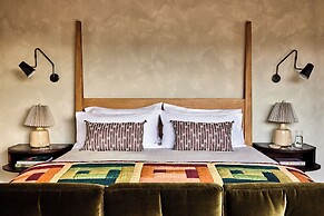 Wildflower Farms, Auberge Collection