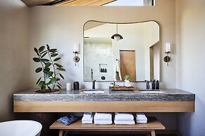 Wildflower Farms, Auberge Resorts Collection