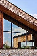 Wildflower Farms, Auberge Collection