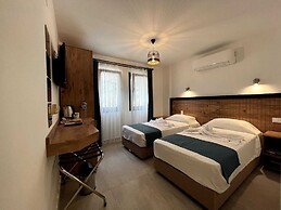 Picasso Suites Cesme