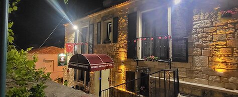 Picasso Suites Cesme