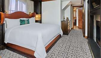 Luxury 2 Bedroom Residence at The St Regis Residence Club in Downtown 