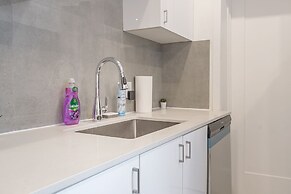 BRIGHT COZY 4Bed in the Heart of MileEnd