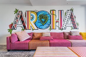 Roomie Apartment Hotel