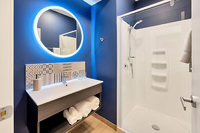 Roomie Apartment Hotel