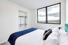 Roomie Apartment Hotel