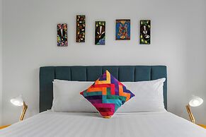 Roomie Apartment Hotel