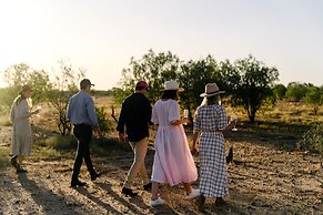 Mitchell Grass Retreat