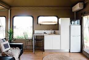 Mitchell Grass Retreat