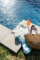 Mitchell Grass Retreat