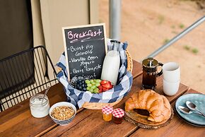 Mitchell Grass Retreat