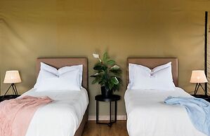 Mitchell Grass Retreat