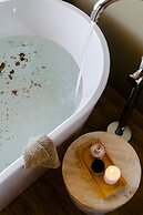 Mitchell Grass Retreat