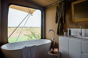 Mitchell Grass Retreat