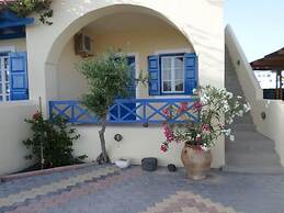 Santorious Spacious Apartment