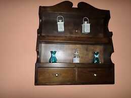 Santorious Spacious Apartment