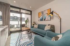 Premium Brand New Central Apt - Carpark