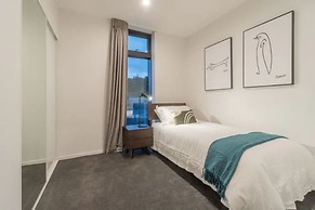 Premium Brand New Central Apt - Carpark