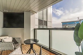 Premium Brand New Central Apt - Carpark