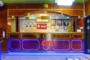 OYO 124 Al Salam Palace Hotel
