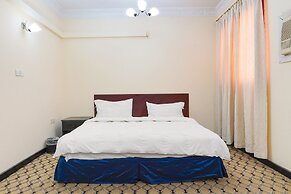 OYO 124 Al Salam Palace Hotel