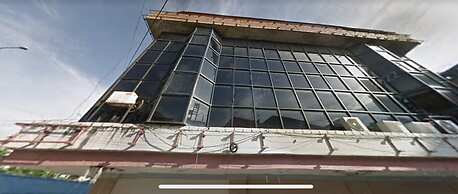 SPOT ON 91343 Kartika Guest House SyariahNearPantai Stres