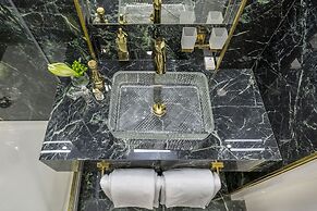 St.Palace hotel