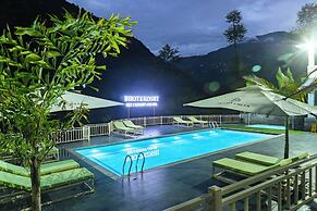 Bhotekoshi Heli Resort and Spa