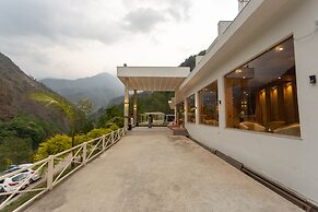 Bhotekoshi Heli Resort and Spa