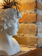 Ionia Liberty Stone Hotel