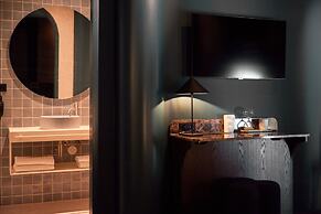Heavens Hotel