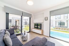 Thalassa & Thalassa Prive Residential Complexes