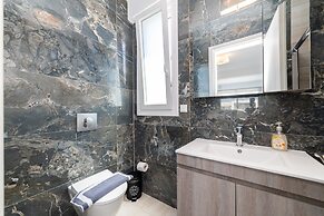 Thalassa & Thalassa Prive Residential Complexes