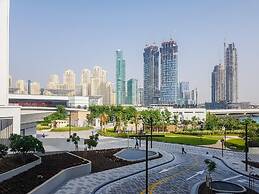 Stunning Sea Views on Dubai s New Luxury Island
