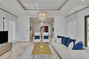 5 Villa w Private Pool Beach on Palm Jumeirah