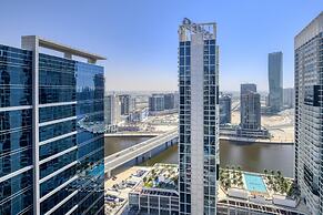Smart and Contemporary Apt With Burj Khalifa View