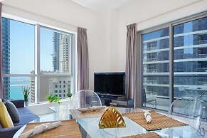 Stunning Apartment w Dubai Marina View