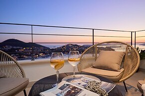 Hedera Estate, Hedera A28