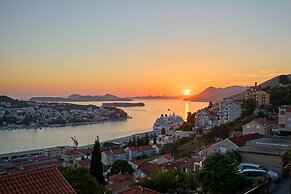 Hedera Estate, Hedera A28