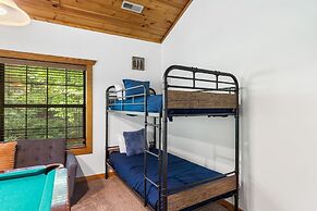 Whitetail Cabin 2 Bedroom Cabin by RedAwning