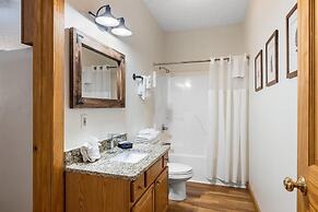 Whitetail Cabin 2 Bedroom Cabin by RedAwning