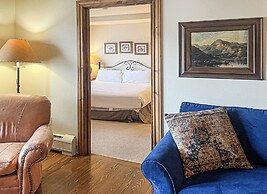 Market Square 306 2 Bedroom Condo by RedAwning