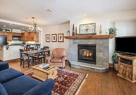 Market Square 306 2 Bedroom Condo by RedAwning