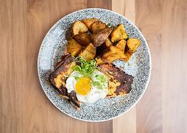 Hotel West & Main Conshohocken Philadelphia, Tapestry Collection