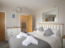 4 Pen Llanw Tides Reach