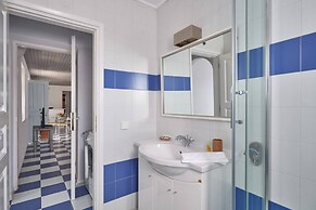 Ocean Villa in Paros