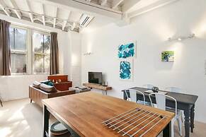 Spacious 1 Bedroom Apartment in Teneriffe, Brisbane