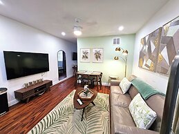 The Pearl Beachside Apartments on Hollywood Beach Broadwalk