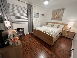 The Pearl Beachside Apartments on Hollywood Beach Broadwalk