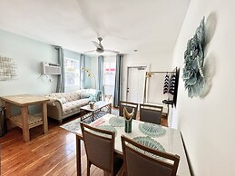 The Pearl Beachside Apartments on Hollywood Beach Broadwalk